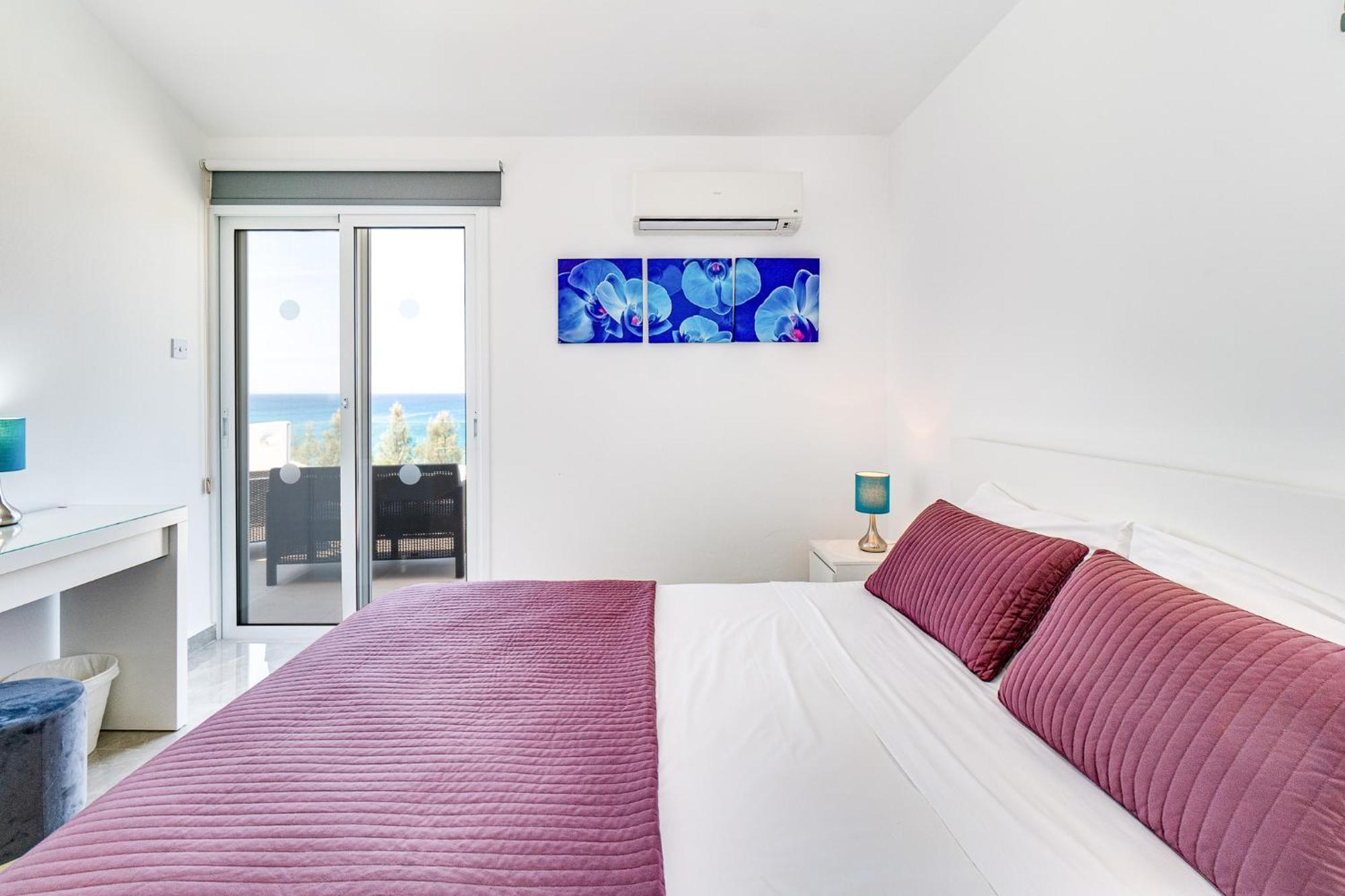 Beach Front Aqua Marina By Ezoria Villas Paralimni Buitenkant foto